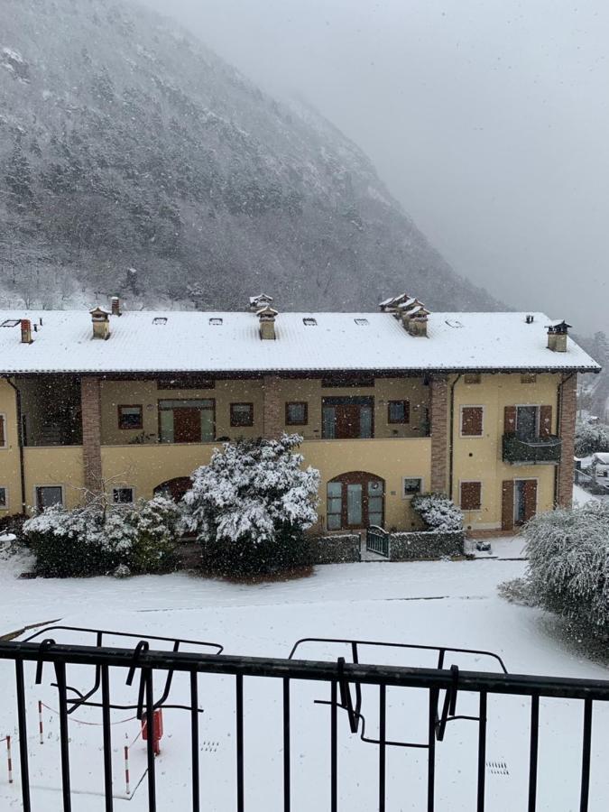 La Vineria House - Appartamento Yellow Dolcè Eksteriør bilde
